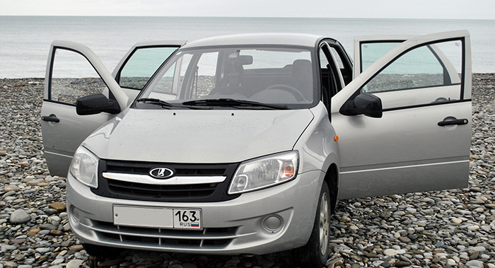 LADA Granta какую машину купить за 200000 рублей б/у