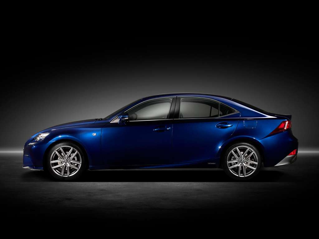 lexus_is_300h_f-sport_eu-spec_1