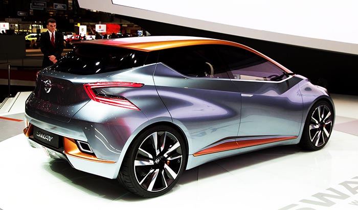 Nissan Sway - вид сзади новинок Женевы 2015