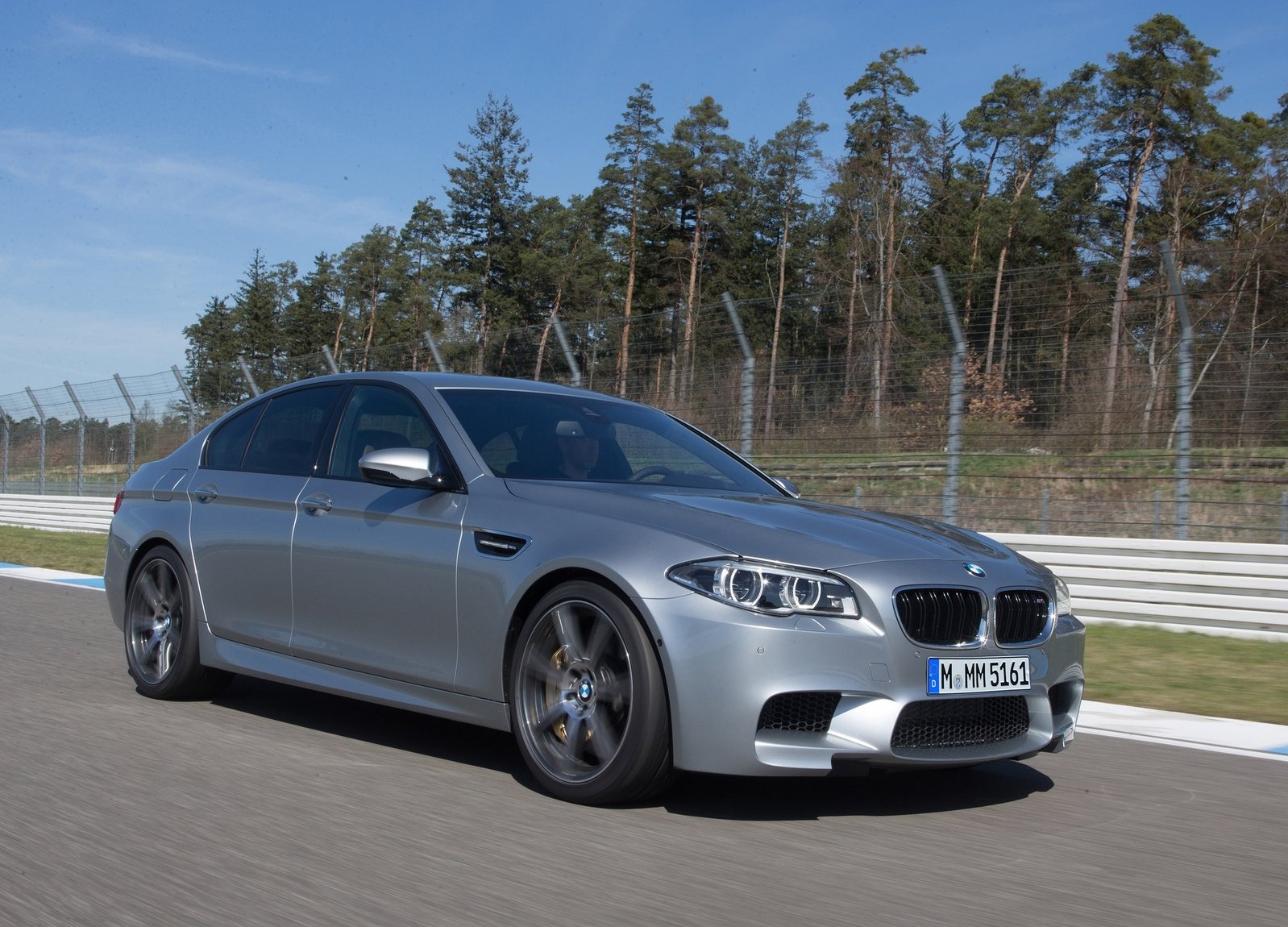 BMW M5 2014