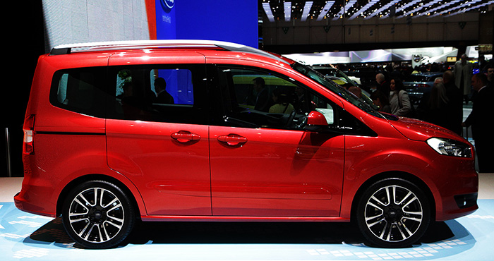Экстерьер Ford Tourneo Courier Ford Tourneo Courier