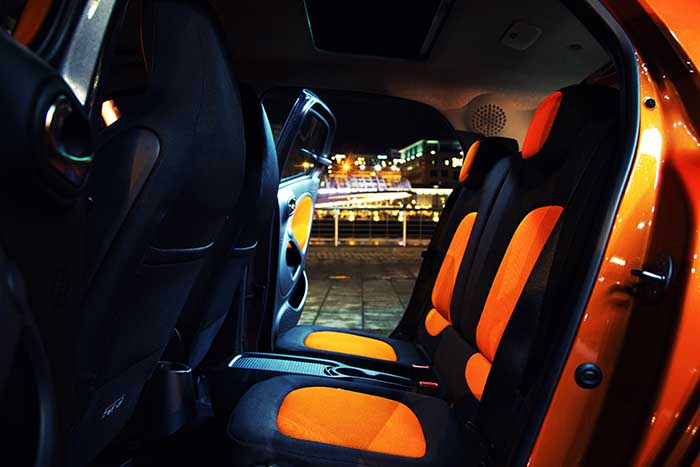 Задние сиденья нового Smart ForFour Smart ForFour