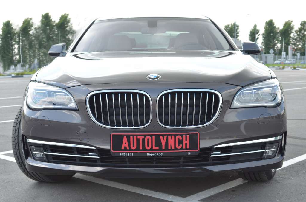 BMW 7 серия рестайлинг