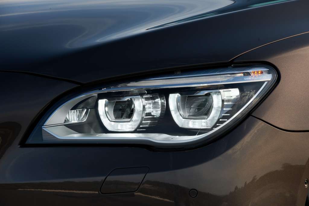 BMW 7 светодиодные фары