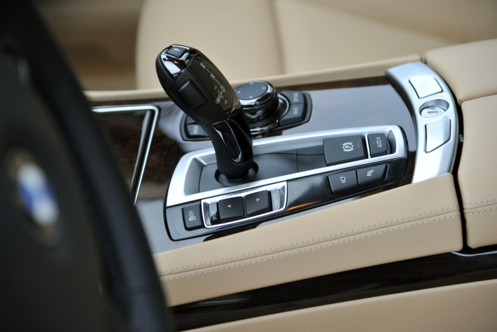 BMW 7 серия рестайлинг