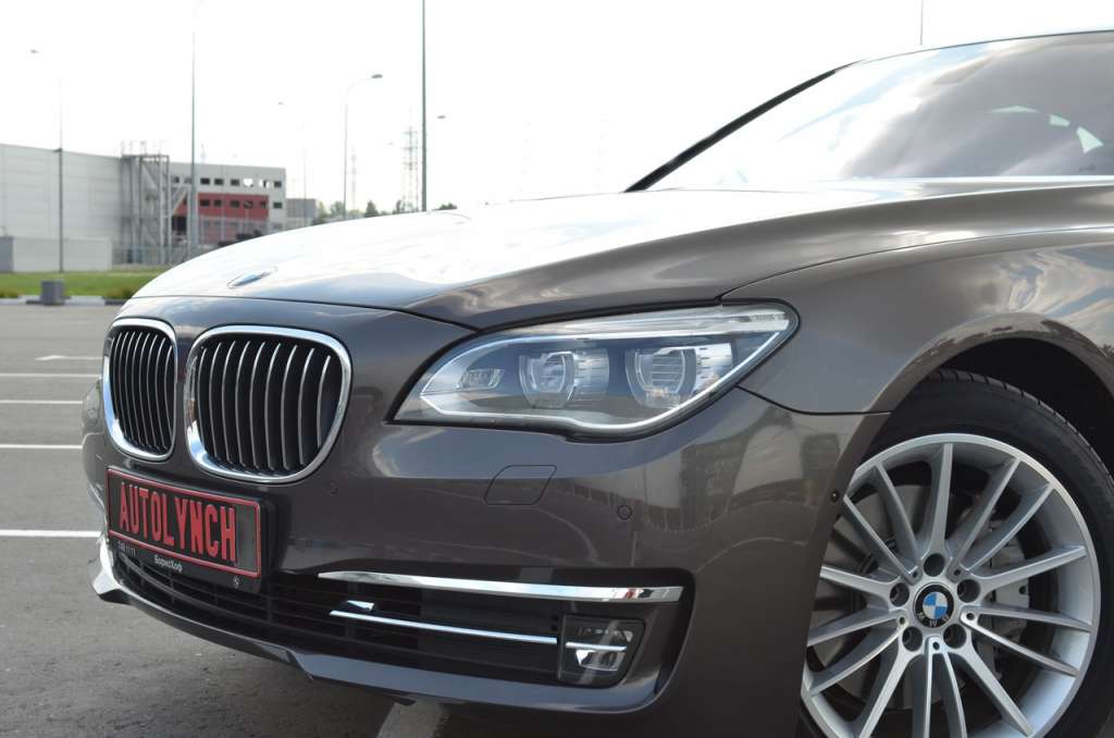 BMW 7 LCI - autolynch