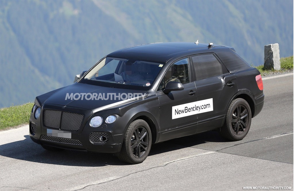 2016-bentley-suv-spy-shots