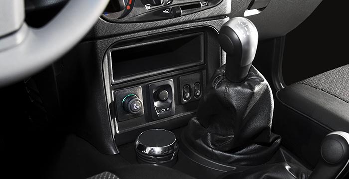 Мотор и коробка передач Chevrolet NIVA самая новая шевроле нива