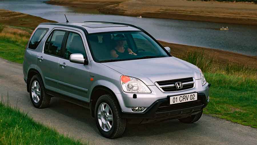 Меняем масло на CR-V 2 поколения 2001-2006 годов выпуска
