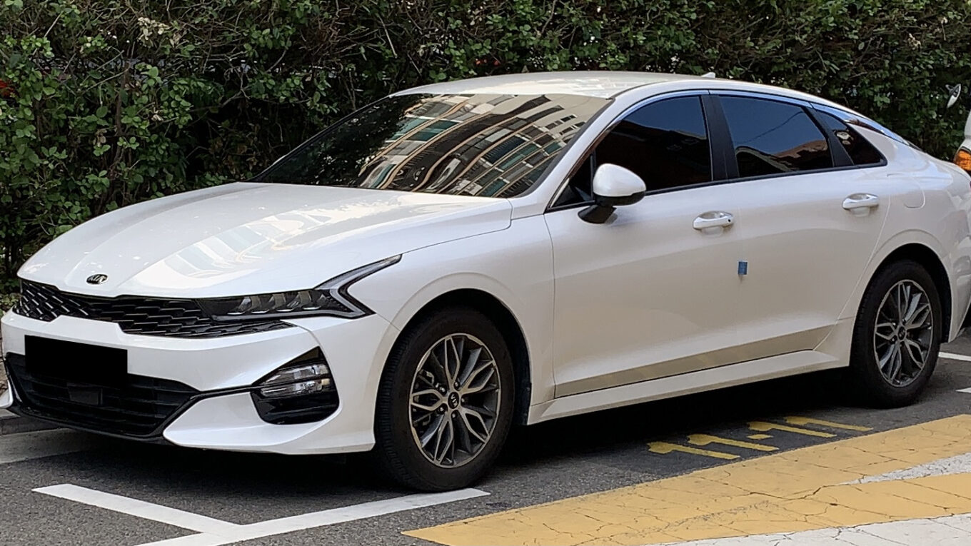 Автомобили Kia у официального дилера в Минске