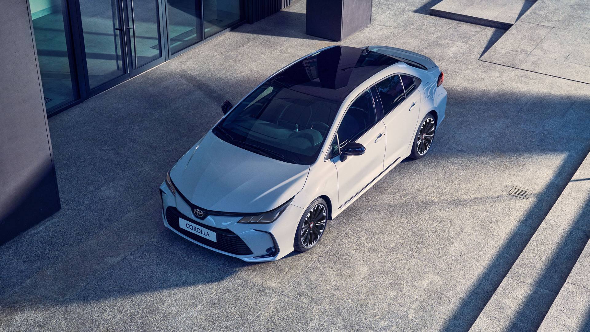 Все характеристики автомобиля Toyota Corolla